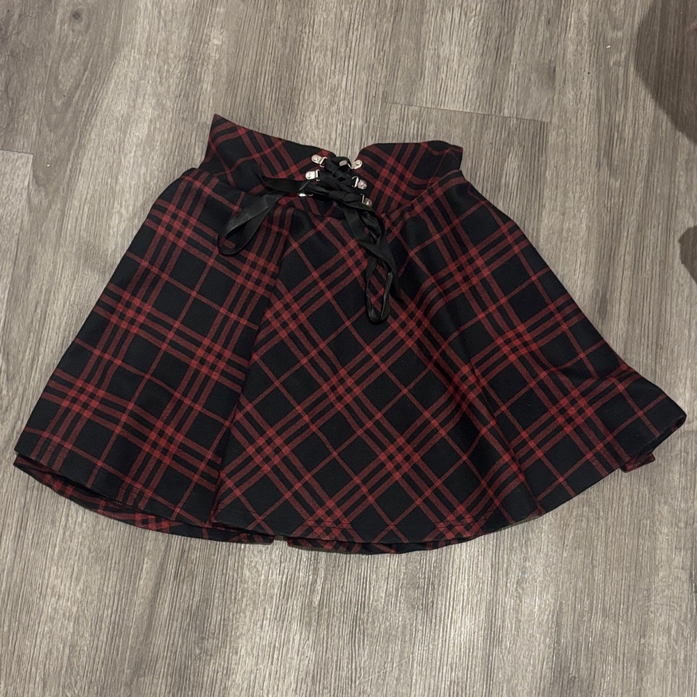 Plaid Black and Red Skirt